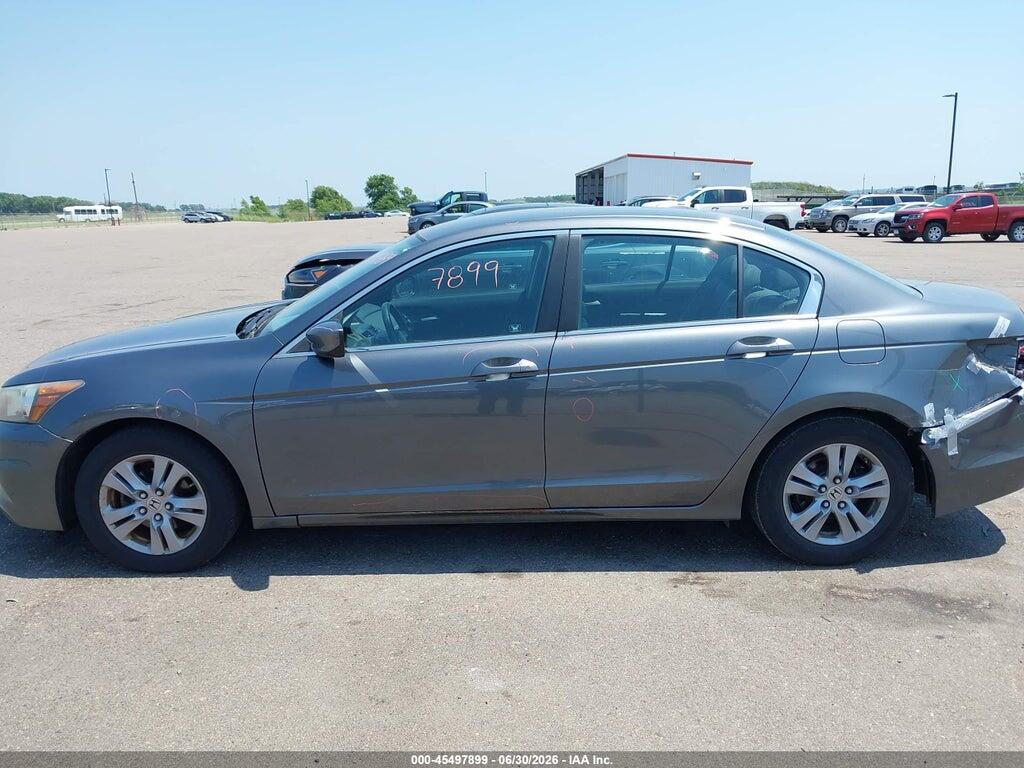 1HGCP2F64BA147064 2011 HONDA ACCORD photo no. 6