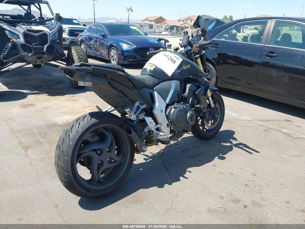 ZDCSC6019BF200265 2011 HONDA CB1000 photo no. 4