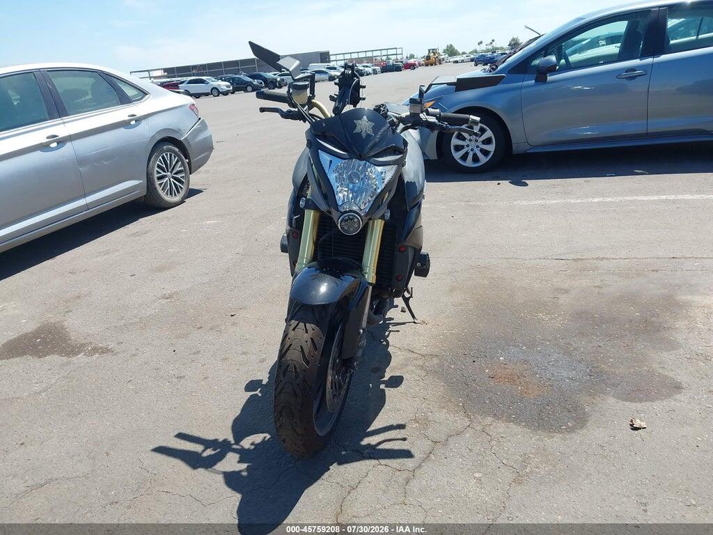 ZDCSC6019BF200265 2011 HONDA CB1000 photo no. 5