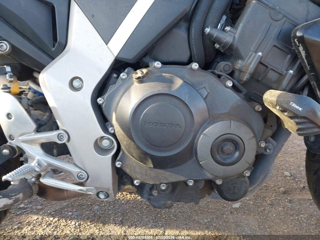 ZDCSC6019BF200265 2011 HONDA CB1000 photo no. 8