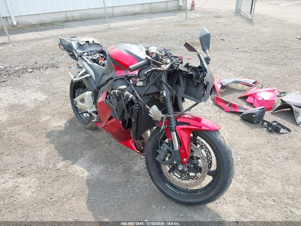 JH2PC404XBK400761 2011 HONDA CBR600 photo no. 1