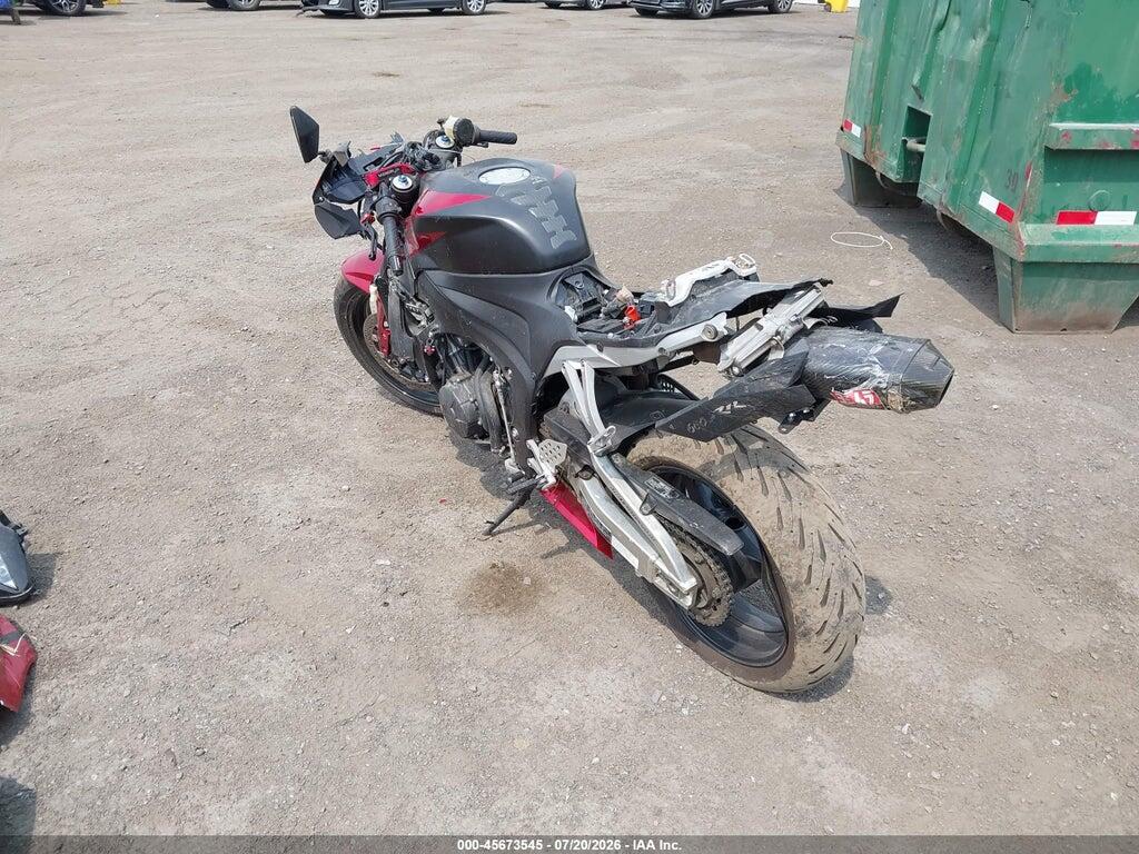 JH2PC404XBK400761 2011 HONDA CBR600 photo no. 3