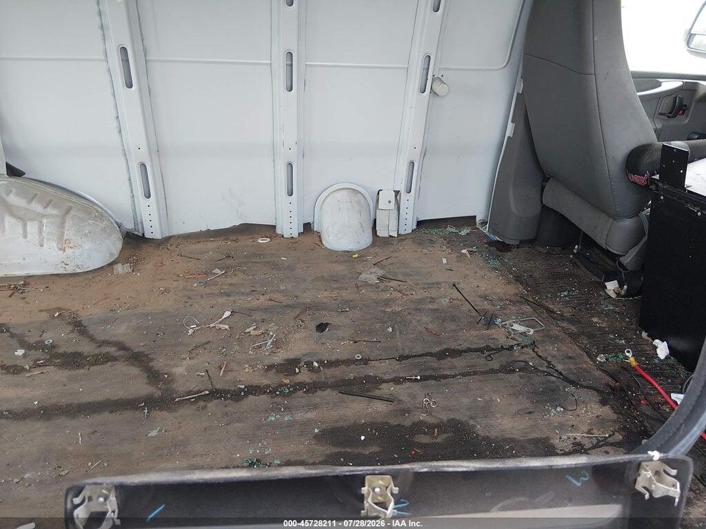1GCWGFCA7C1197387 2012 CHEVROLET EXPRESS 2500 photo no. 8