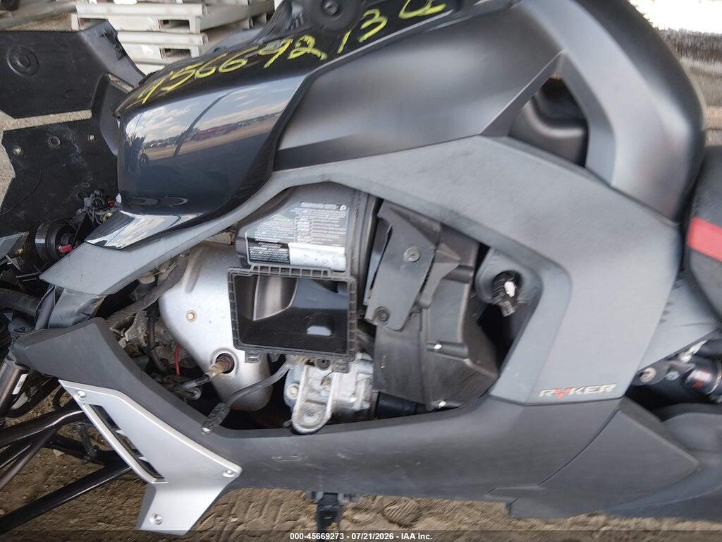 3JB2GEG29LJ004692 2020 CAN-AM RYKER photo no. 9