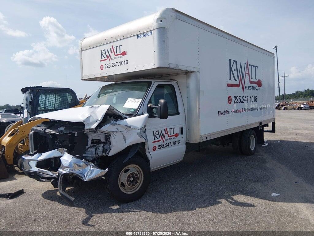 1FDWE3F69KDC21368 2019 FORD E-350 CUTAWAY photo no. 2