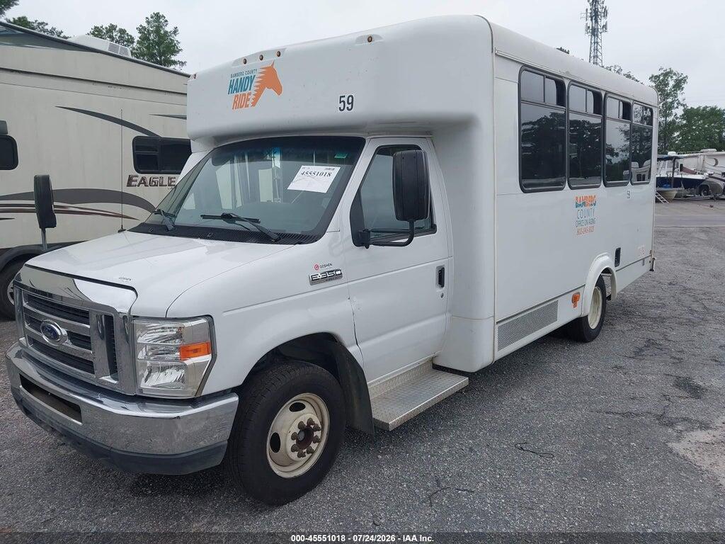 1FDEE3FS9KDC00951 2019 FORD E-350 CUTAWAY photo no. 2