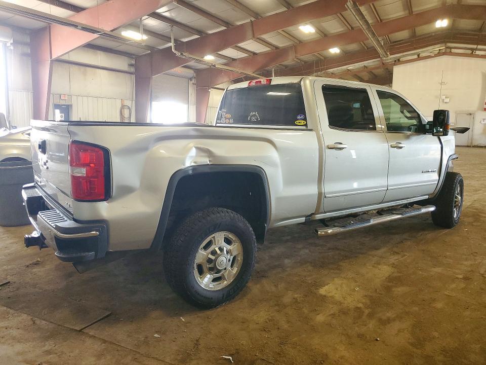 2017 GMC SIERRA K2500 SLE — Фото 3 из 12