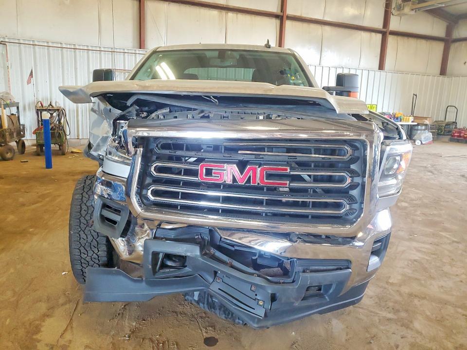 2017 GMC SIERRA K2500 SLE — Фото 5 из 12
