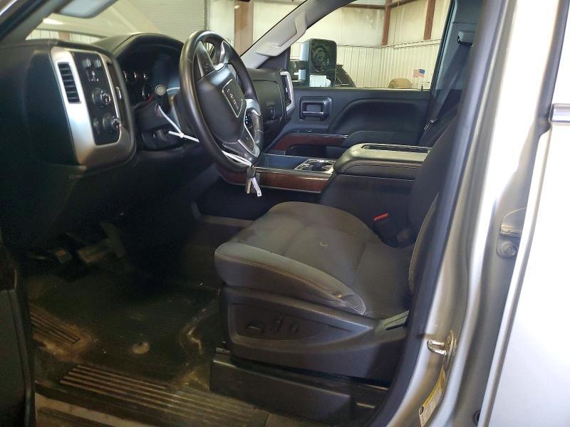 2017 GMC SIERRA K2500 SLE — Фото 7 из 12