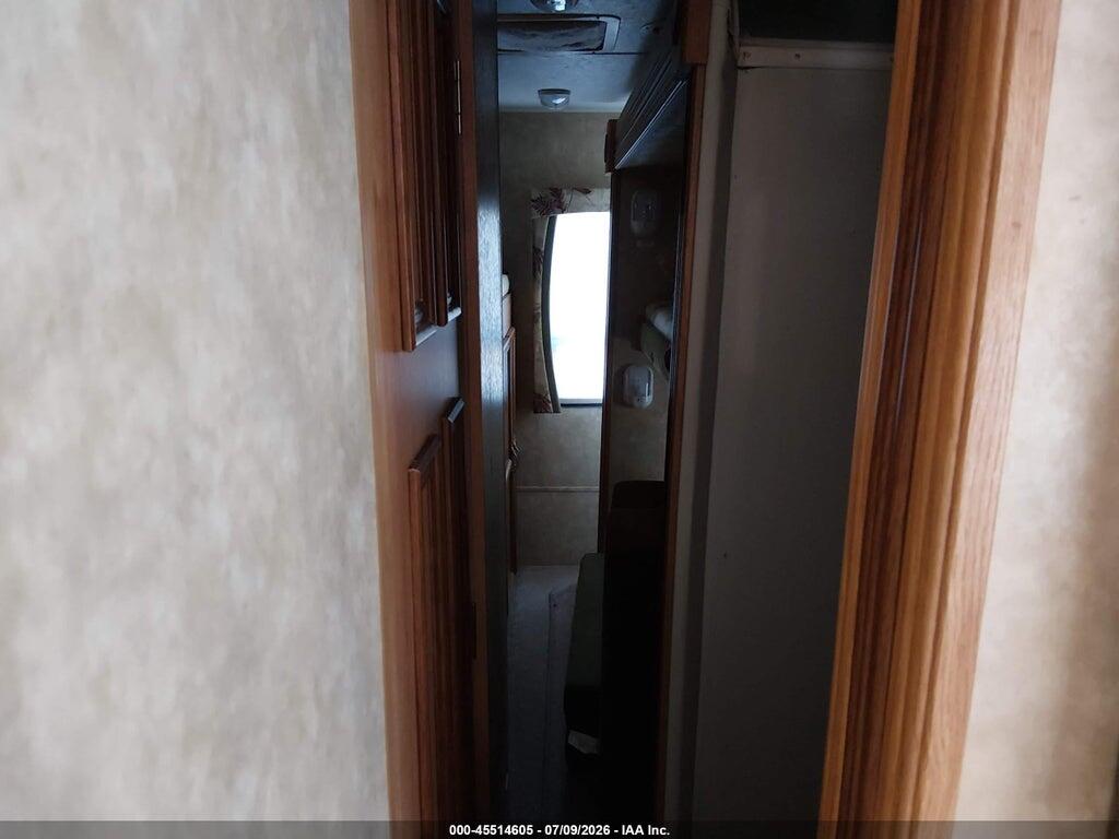 1UKBJ0BS0A1EG0600 2010 JAYCO TRAVEL TRAILER photo no. 7
