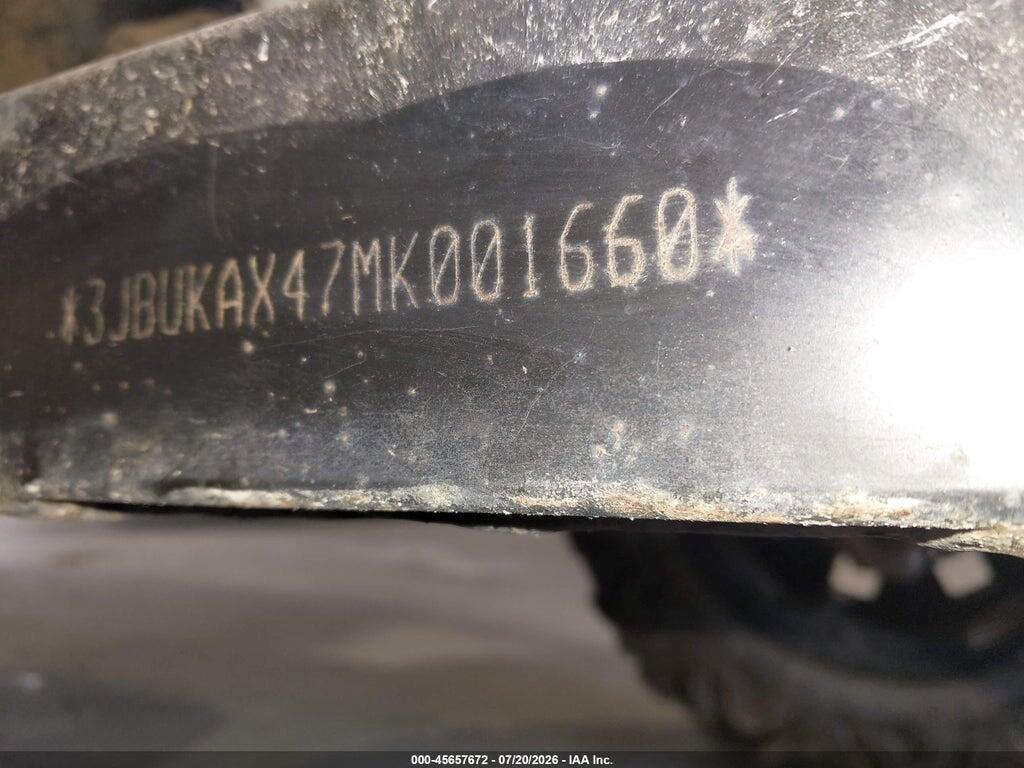 3JBVXAV46MK001660 2021 CAN-AM MAVERICK X3 photo no. 10