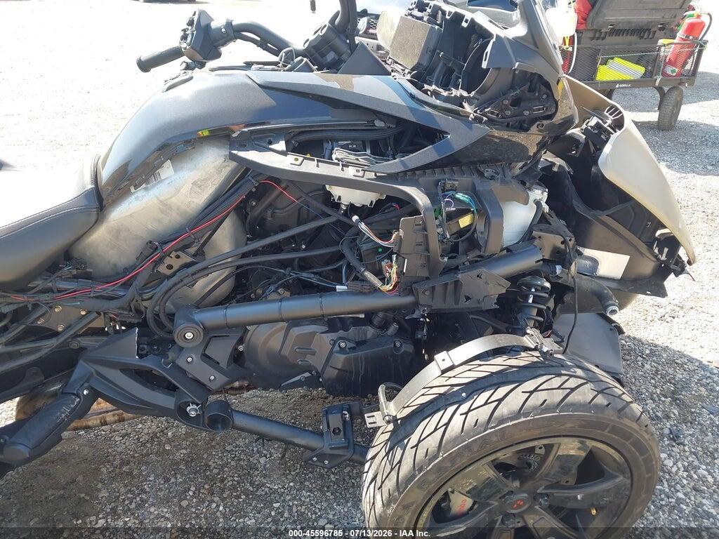 2BXREDD49MV000076 2021 CAN-AM SPYDER ROADSTER photo no. 8