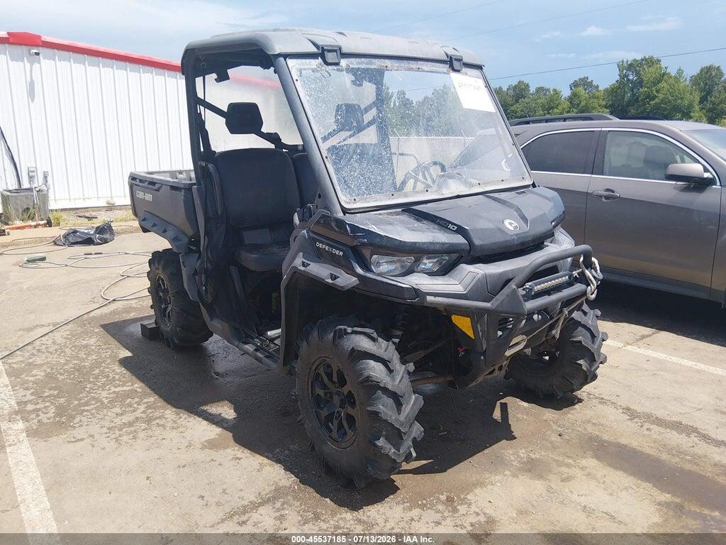 2021 CAN-AM DEFENDER 3JBUGAX45MK000685