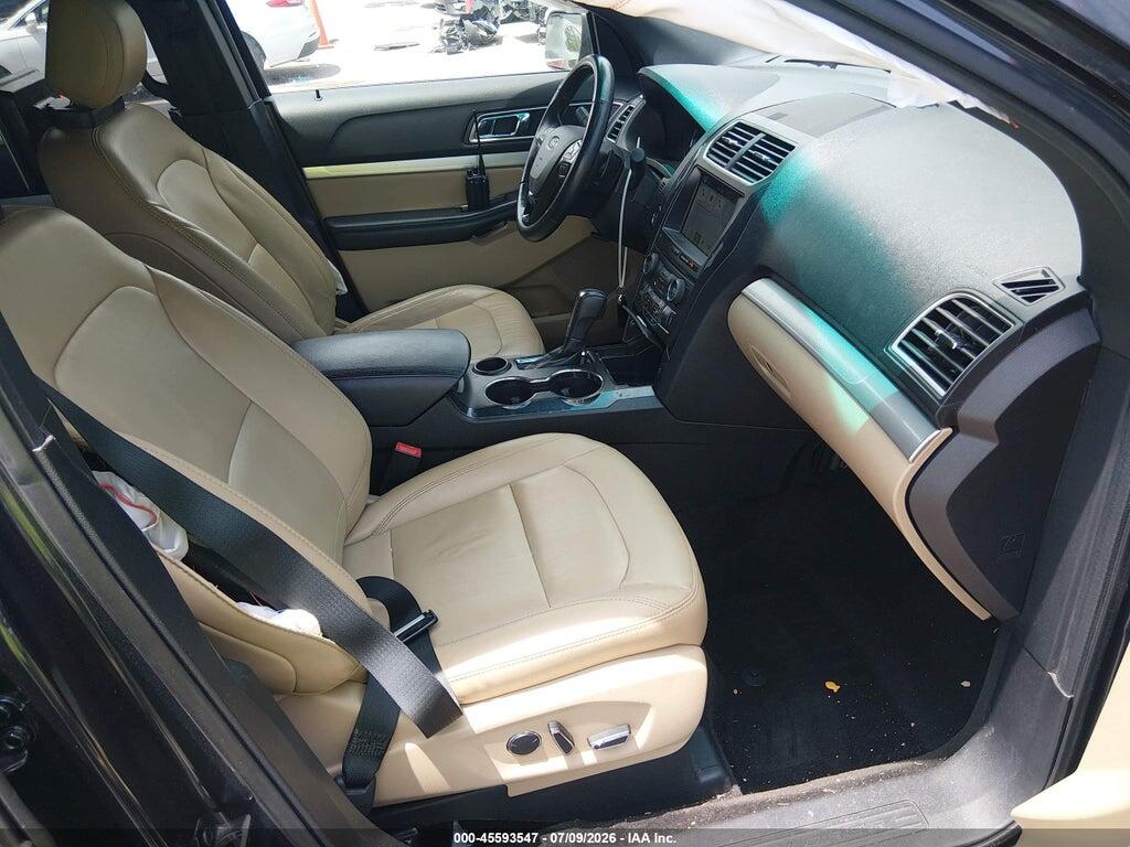 1FM5K7D85HGB03857 2017 FORD EXPLORER photo no. 5
