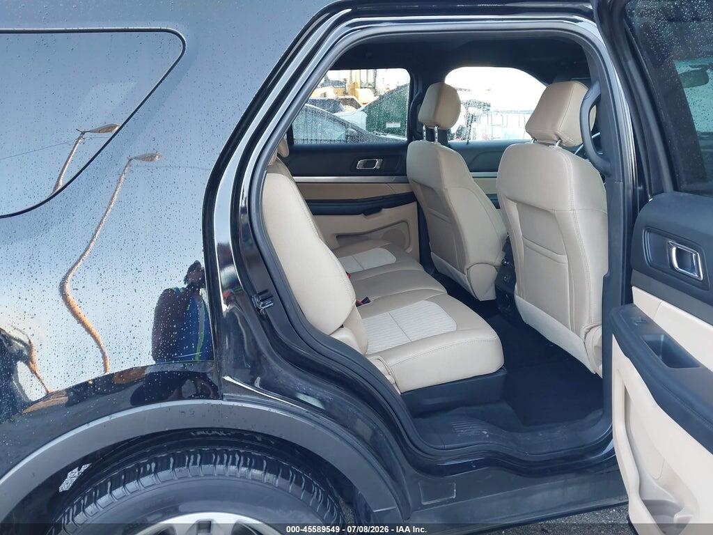 1FM5K8B84HGA04746 2017 FORD EXPLORER photo no. 8