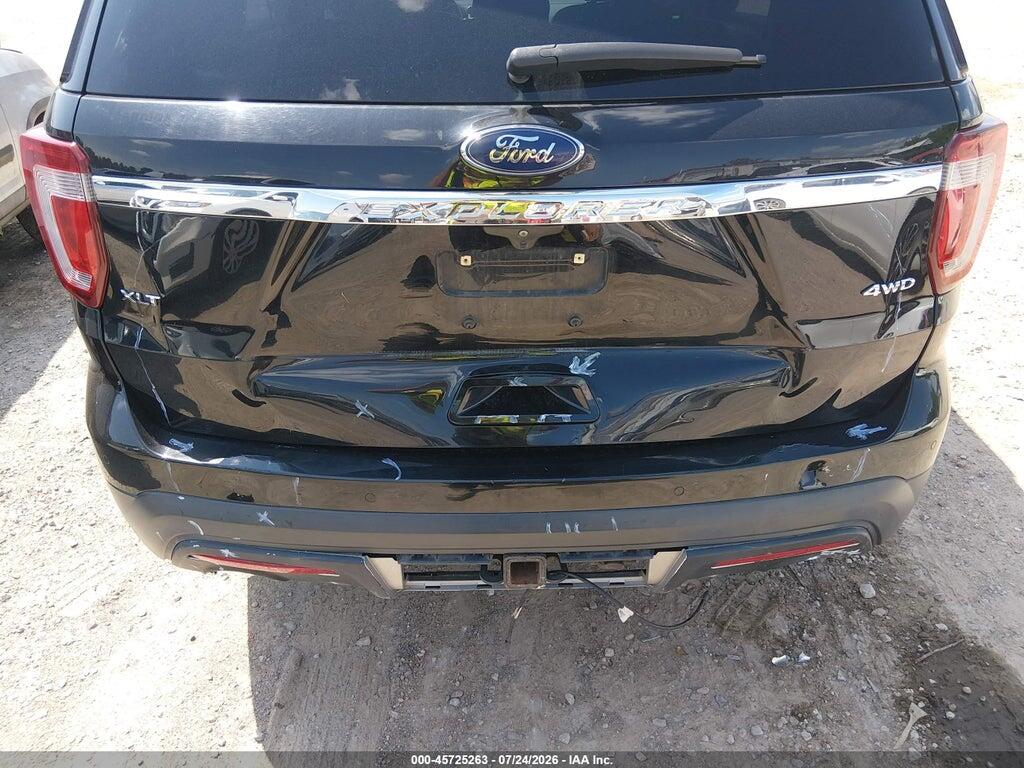 1FM5K8D86HGD09436 2017 FORD EXPLORER photo no. 6