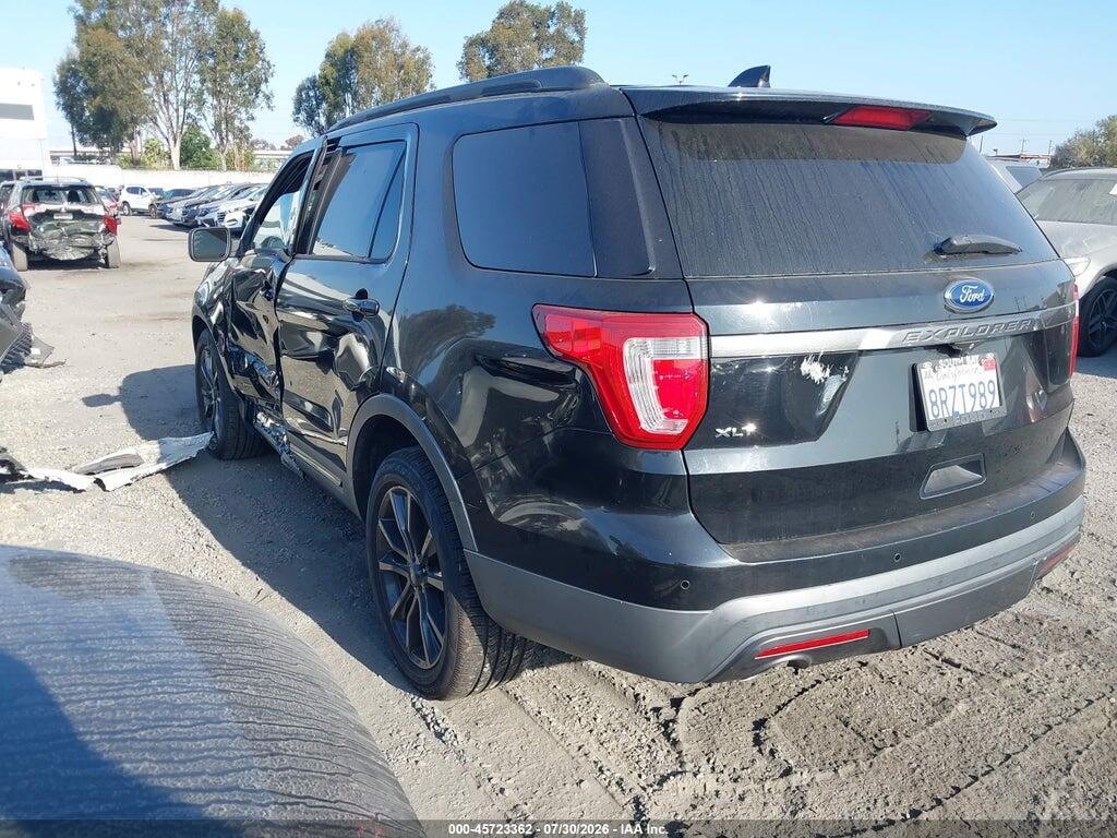 1FM5K7D86HGD12833 2017 FORD EXPLORER photo no. 3