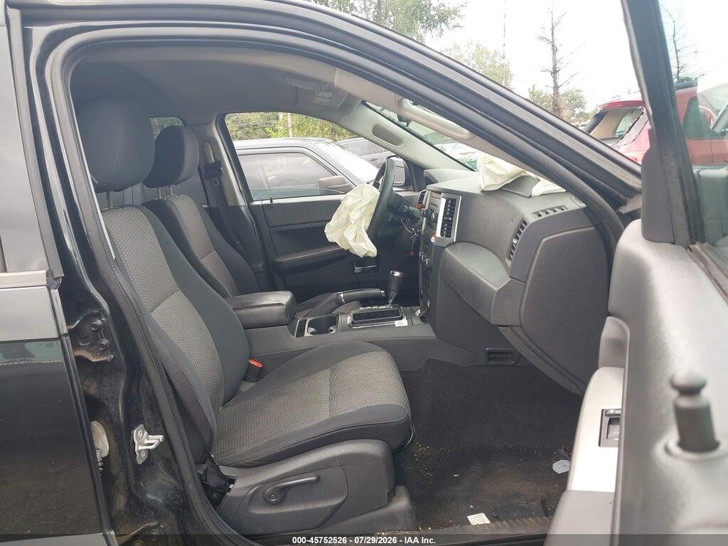 1J4PR4GK8AC137801 2010 JEEP GRAND CHEROKEE photo no. 5