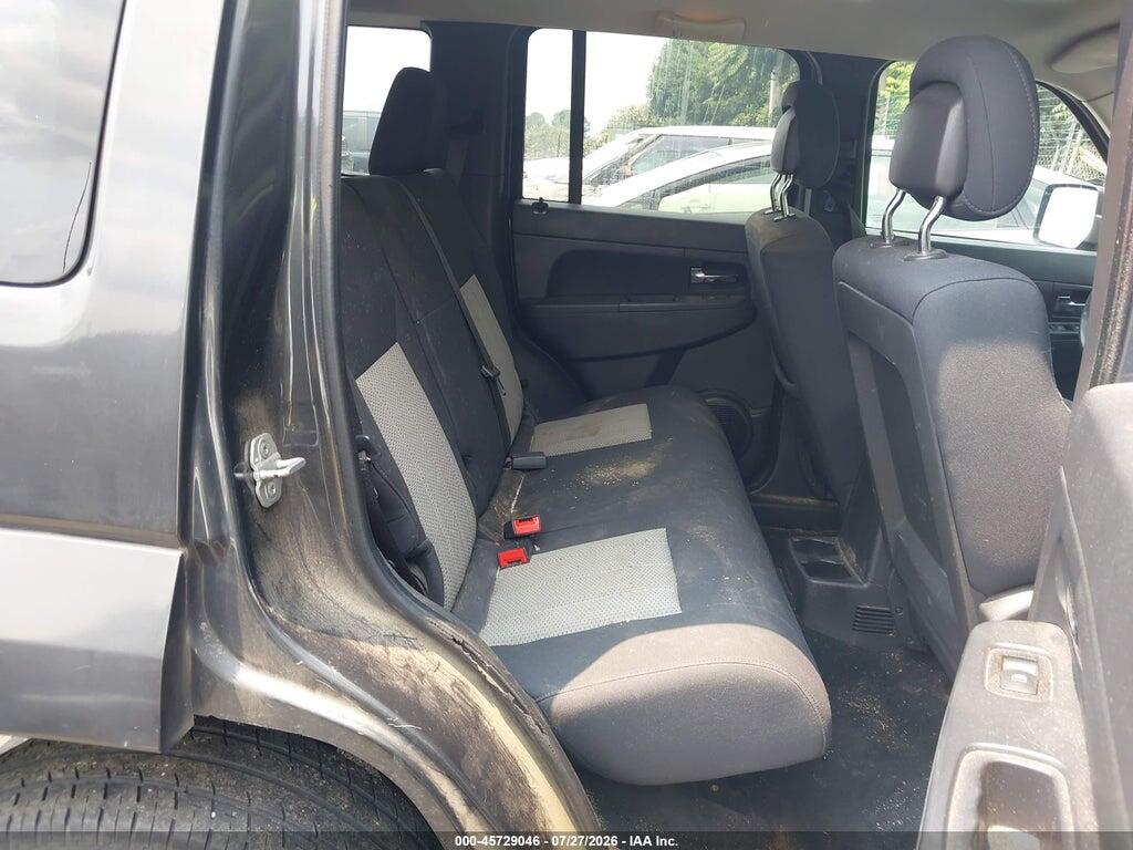1J4PP2GK9AW156253 2010 JEEP LIBERTY photo no. 8