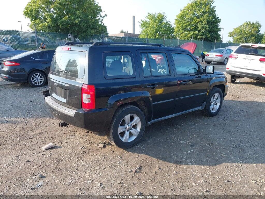 1J4NF2GB0AD658199 2010 JEEP PATRIOT photo no. 4