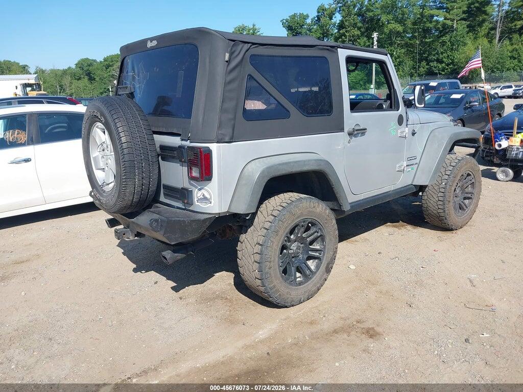 1J4AA2D10AL162835 2010 JEEP WRANGLER photo no. 4