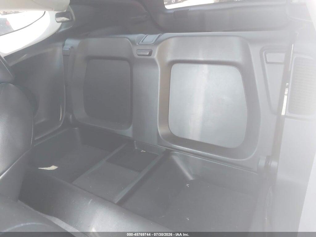 JHMZF1D69BS008629 2011 HONDA CR-Z photo no. 8
