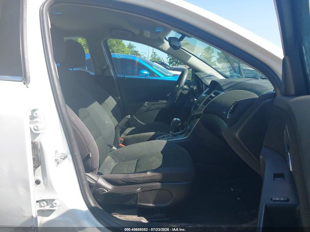 1G1PC5SB3F7208822 2015 CHEVROLET CRUZE photo no. 5