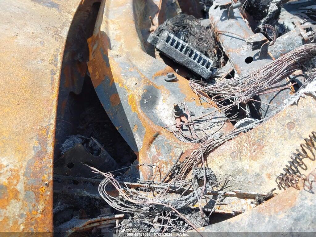 1GCPKSE79CF232687 2012 CHEVROLET SILVERADO 1500 photo no. 9