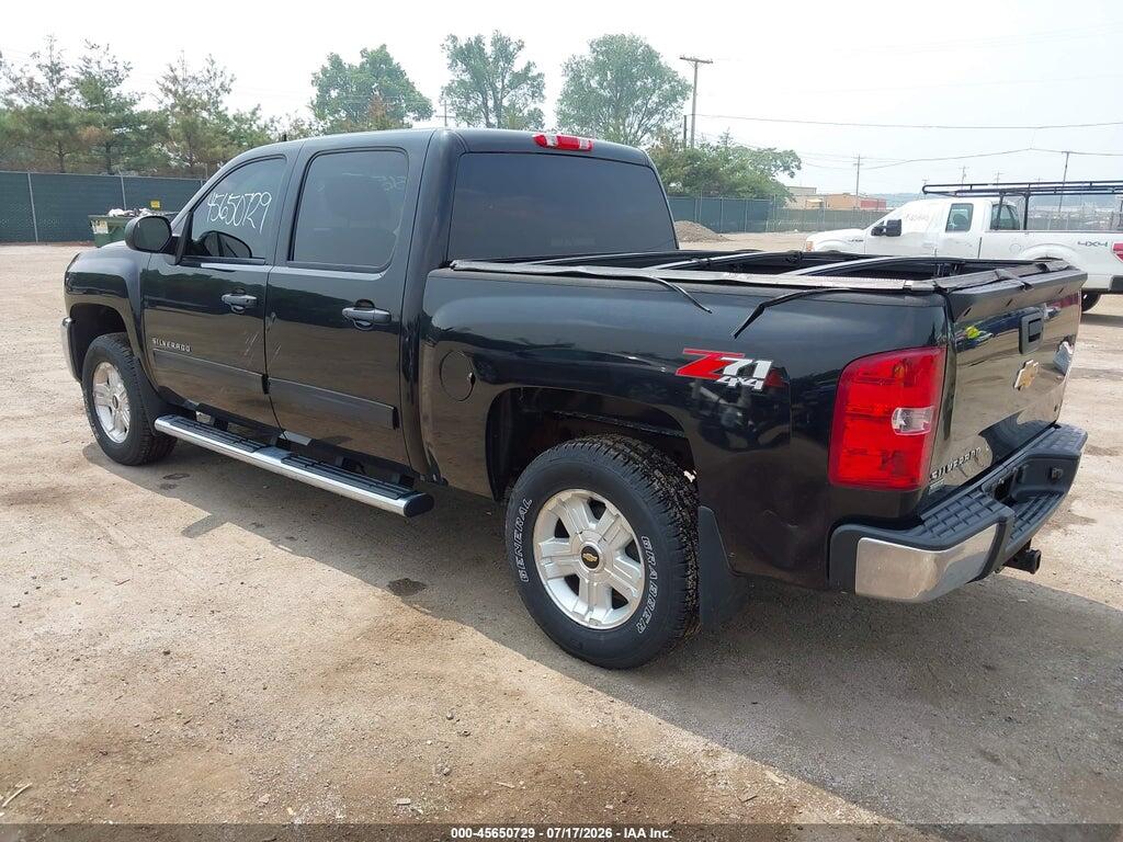 1GCPKSE71CF132101 2012 CHEVROLET SILVERADO 1500 photo no. 3