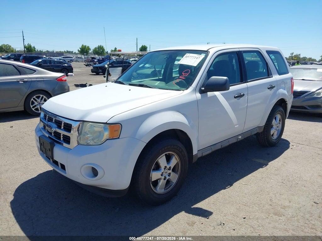1FMCU02759KB08607 2009 FORD ESCAPE photo no. 2