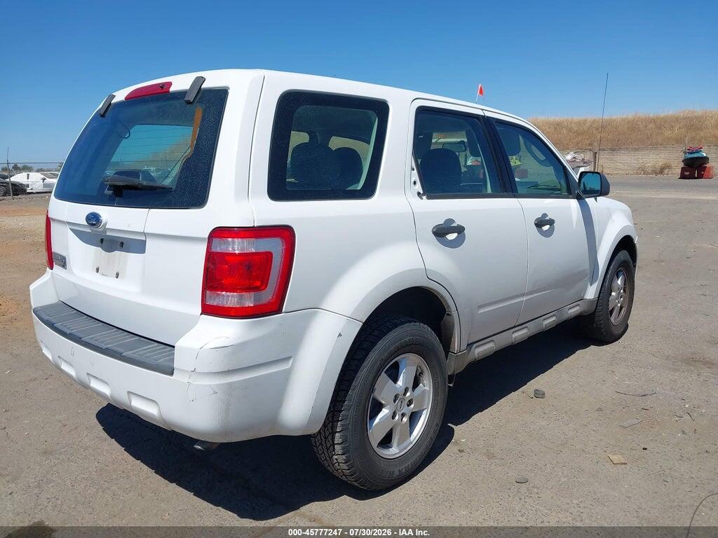 1FMCU02759KB08607 2009 FORD ESCAPE photo no. 4