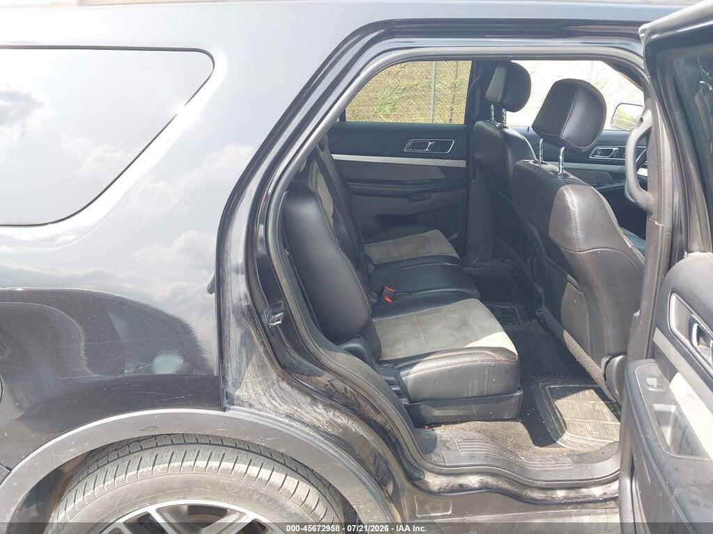 1FM5K8D89HGA10071 2017 FORD EXPLORER photo no. 8