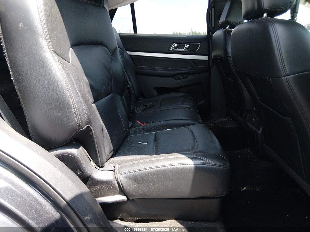 1FM5K8D85HGA67609 2017 FORD EXPLORER photo no. 8
