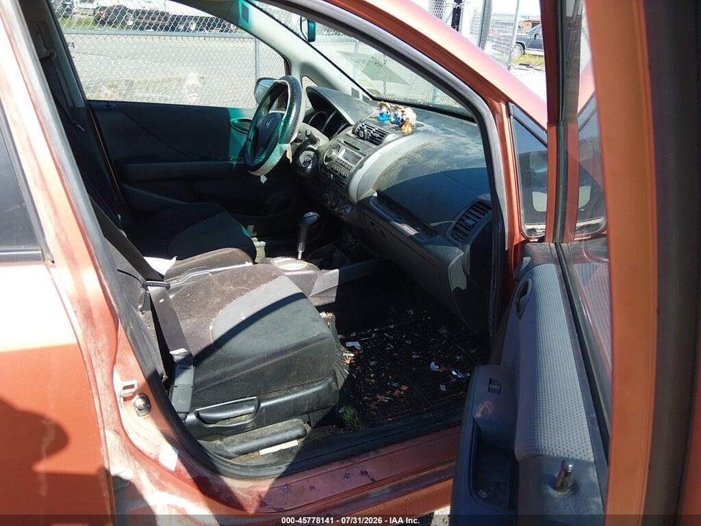 JHMGD38628S070448 2008 HONDA FIT photo no. 5