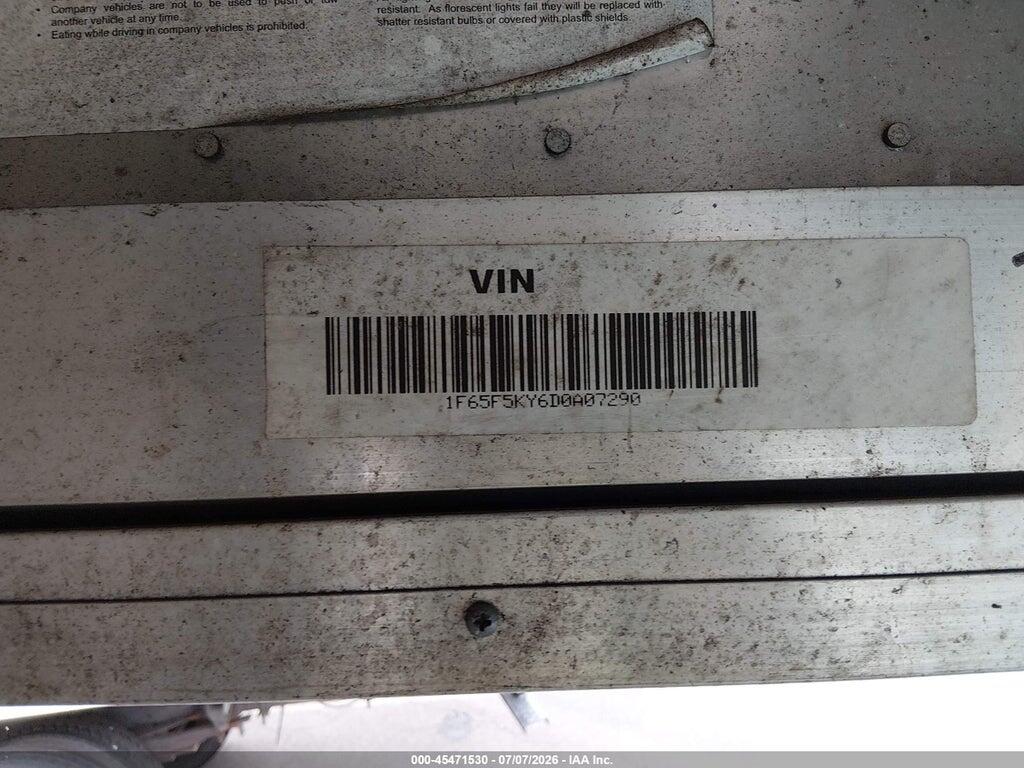 1F65F5KY6D0A07290 2013 FORD F-59 COMMERCIAL STRIPPED photo no. 8