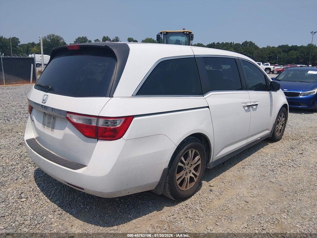 5FNRL5H62BB071774 2011 HONDA ODYSSEY photo no. 4