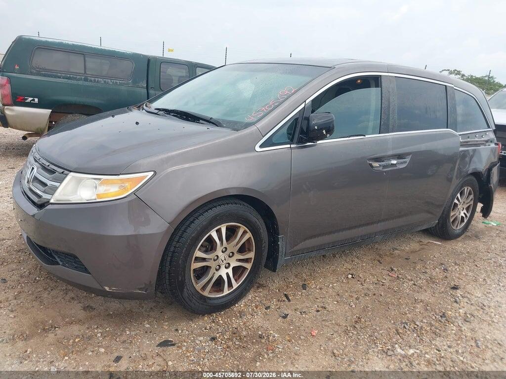 5FNRL5H67BB099103 2011 HONDA ODYSSEY photo no. 2