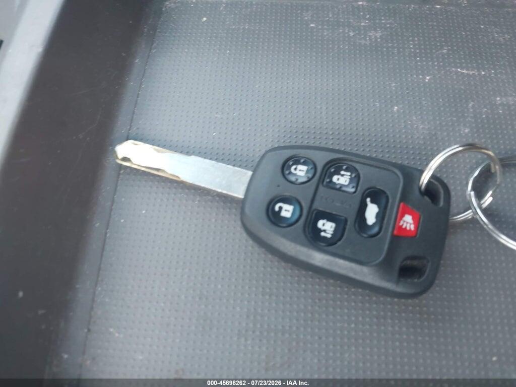 5FNRL5H96BB092430 2011 HONDA ODYSSEY photo no. 10