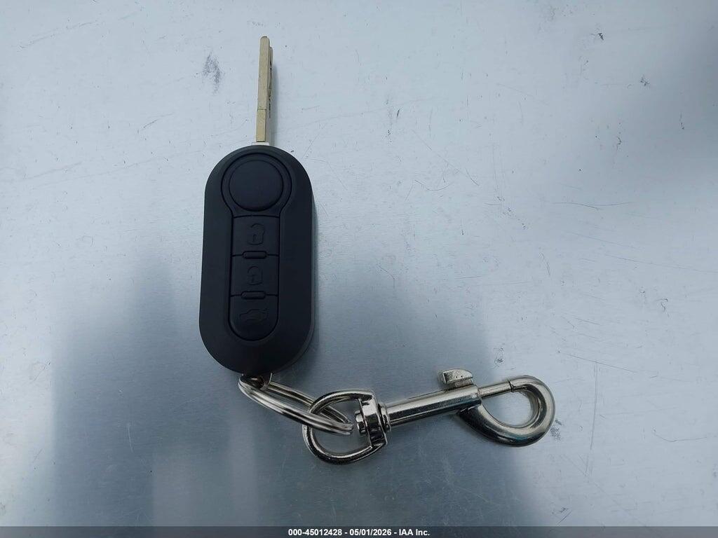 ZFBCFADHXEZ003706 2014 FIAT 500L photo no. 11