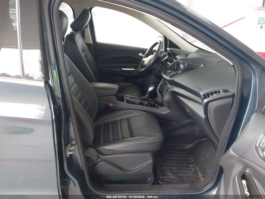 1FMCU9HD8KUC28591 2019 FORD ESCAPE photo no. 5