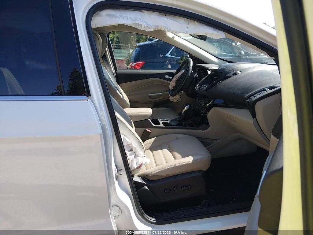 1FMCU9J92KUB84738 2019 FORD ESCAPE photo no. 5