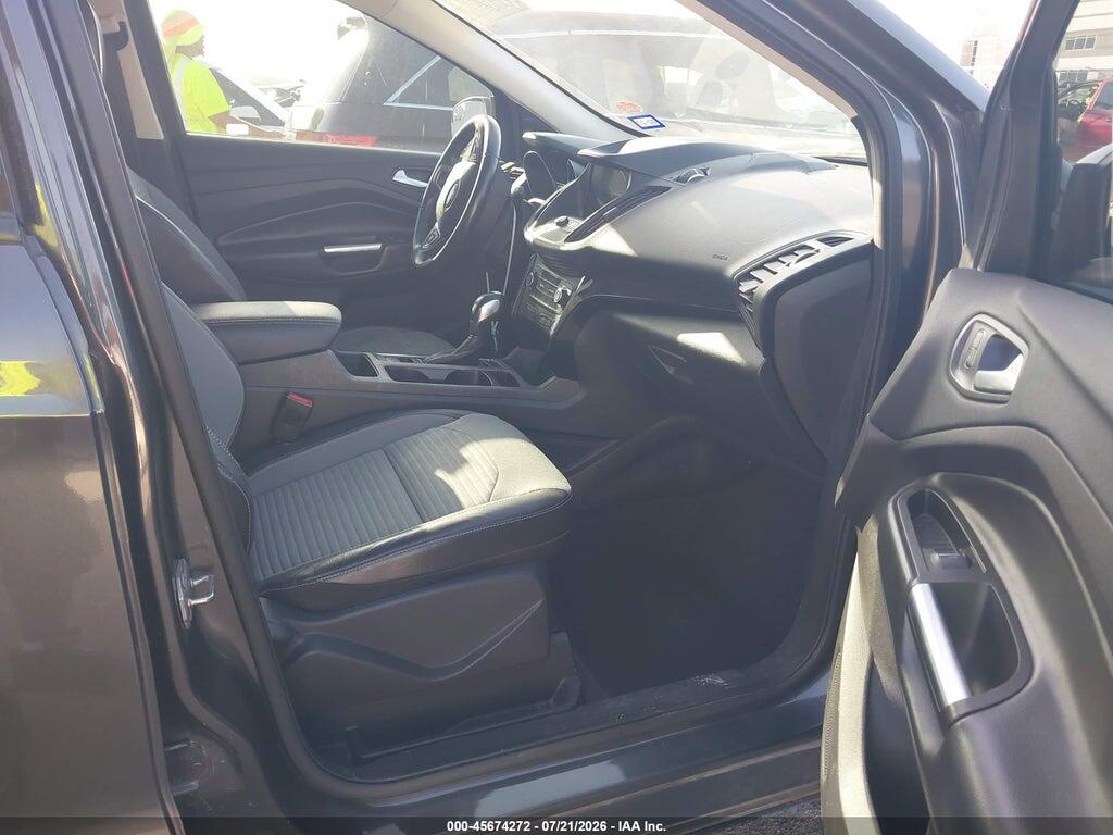1FMCU0GD7KUC52197 2019 FORD ESCAPE photo no. 5