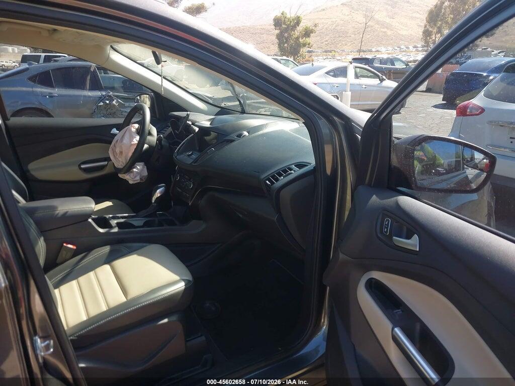 1FMCU0HD7KUB62661 2019 FORD ESCAPE photo no. 5