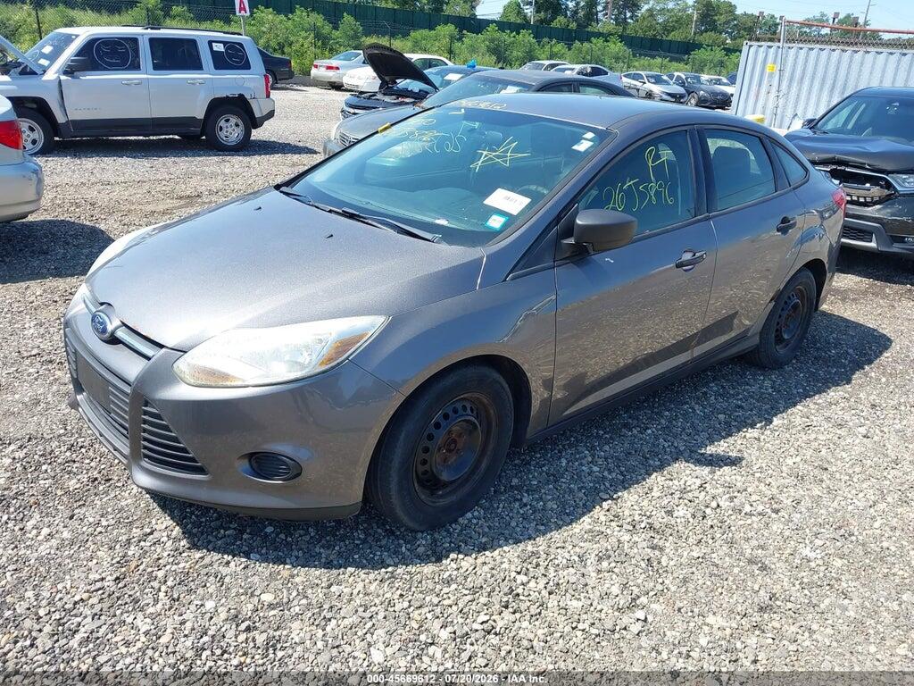 1FADP3E28DL206492 2013 FORD FOCUS photo no. 2