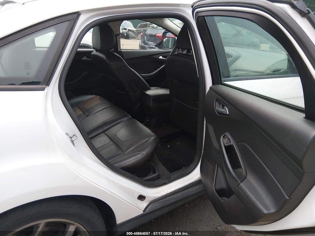 1FADP3F28DL205082 2013 FORD FOCUS photo no. 8