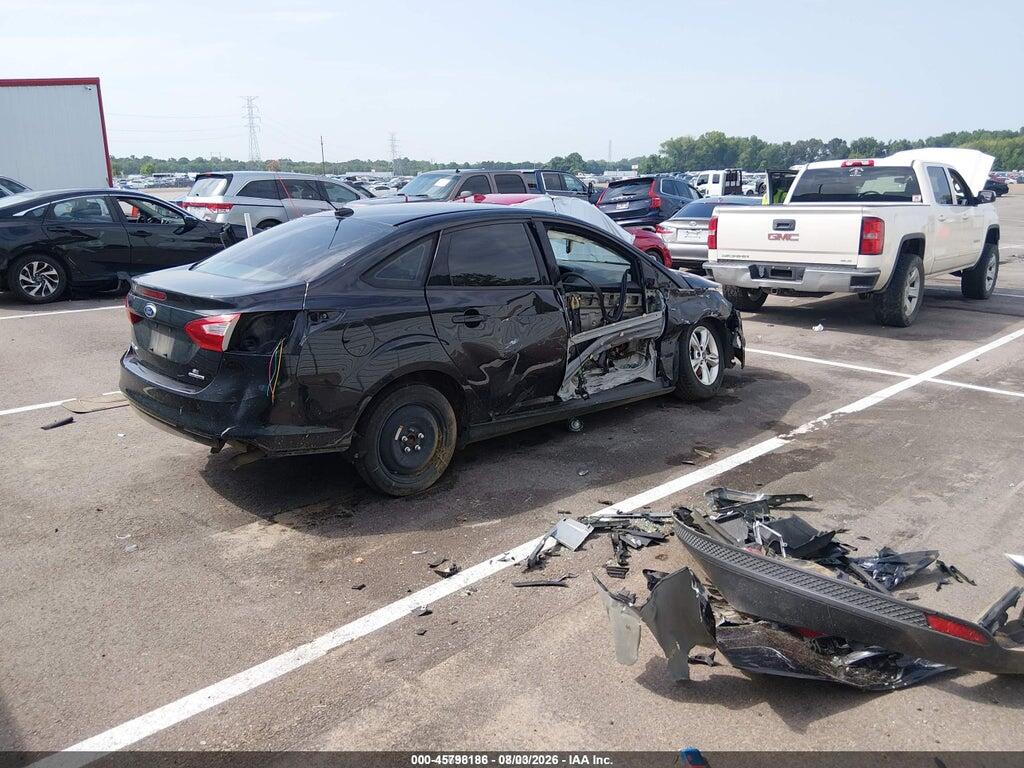 1FADP3F29DL305529 2013 FORD FOCUS photo no. 4