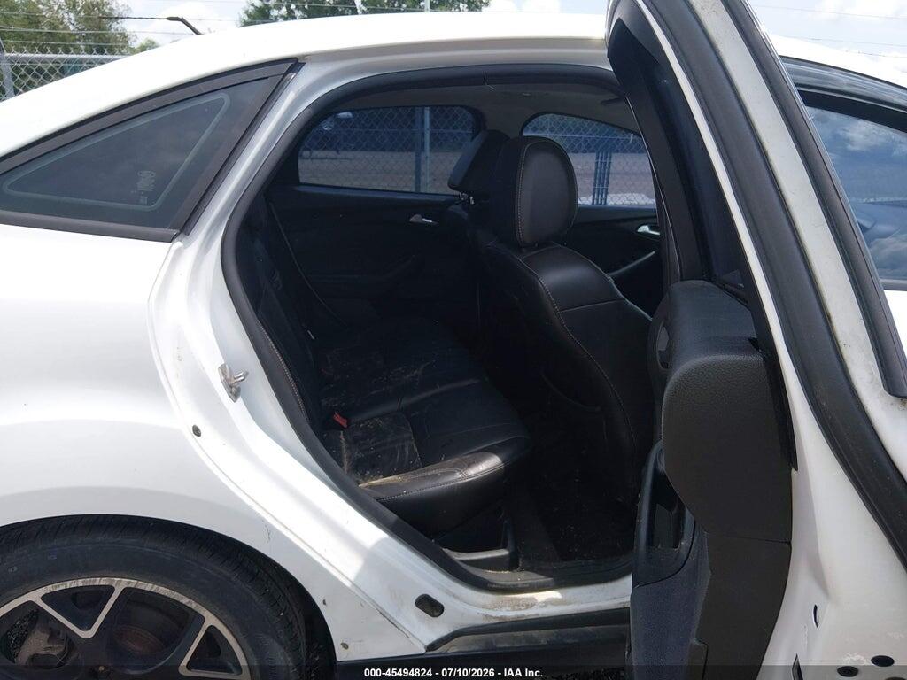 1FADP3F27DL194642 2013 FORD FOCUS photo no. 8