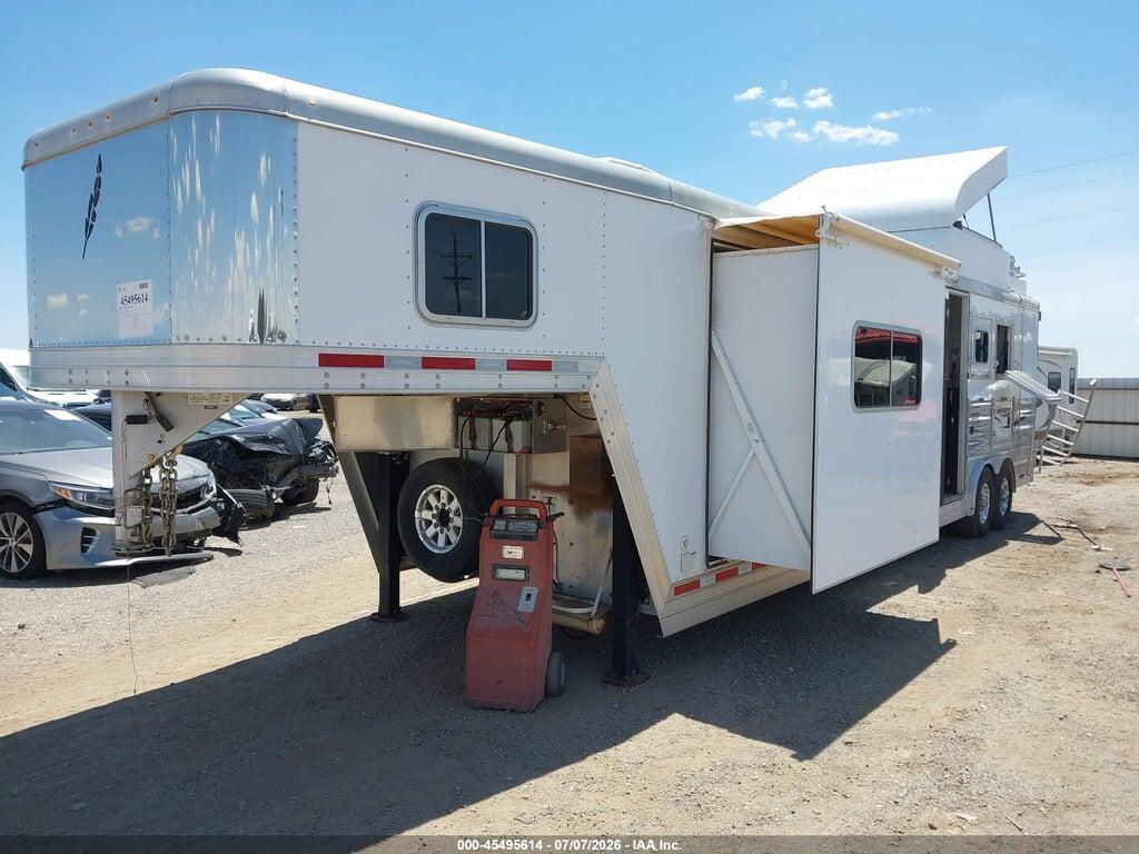 4FGB12920GC139232 2016 FEATHERLITE MFG INC UNKNOWN photo no. 2