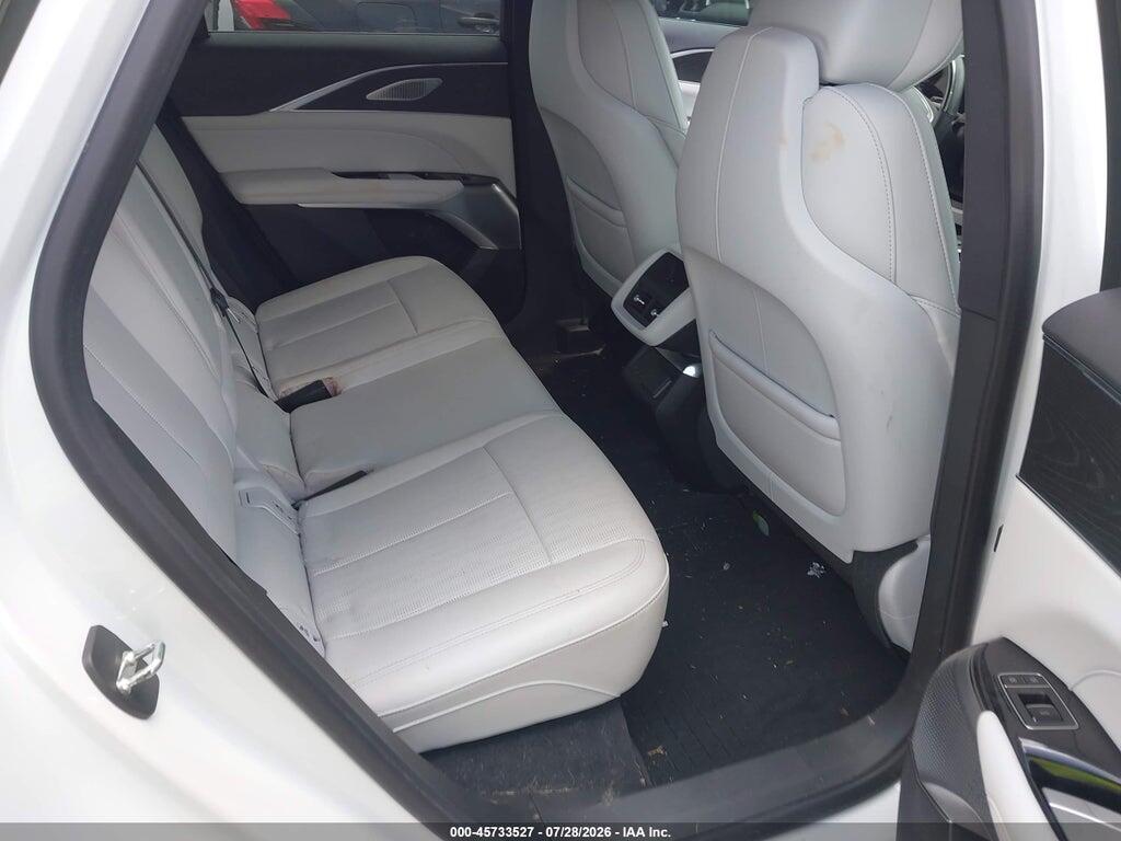 1GYKPRRK8RZ111234 2024 CADILLAC LYRIQ photo no. 8