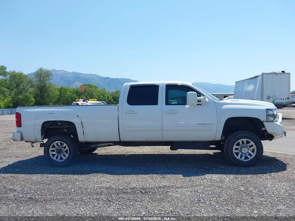 2012 CHEVROLET SILVERADO 3500HD LT — Фото 13 из 15